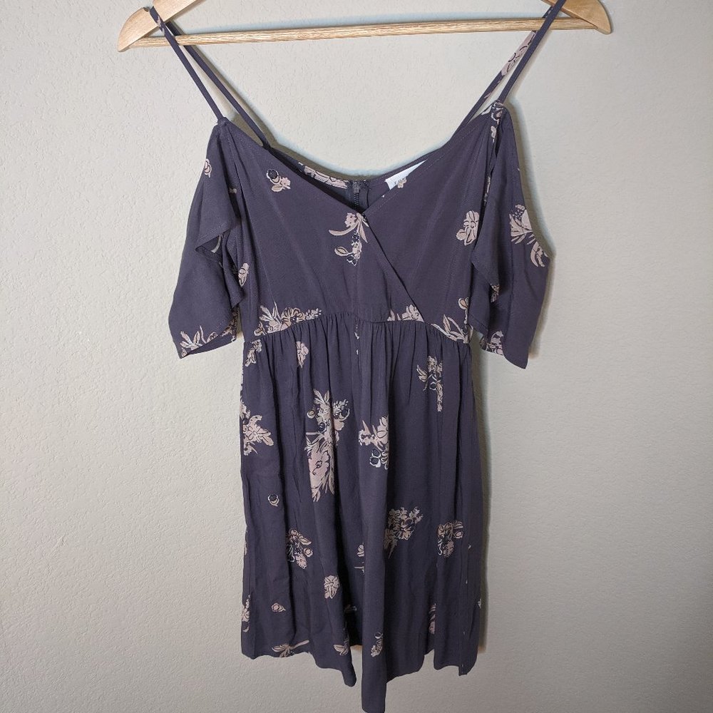 Full Tilt Floral Cold Shoulder Mini Dress NWOT XS - Picture 3 of 8